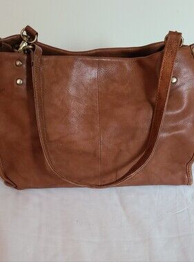 Great AMERICAN Leather Works Classic Brown Tote Handbag - Women Bags